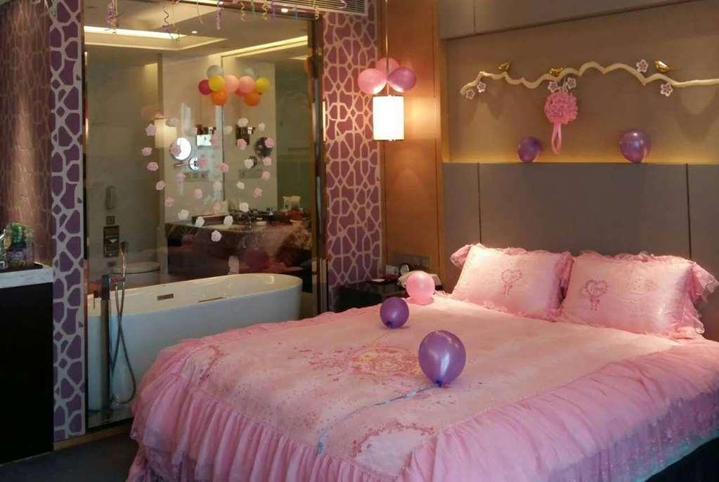 Ramada Yiyang Taojiang Hotel Phòng bức ảnh
