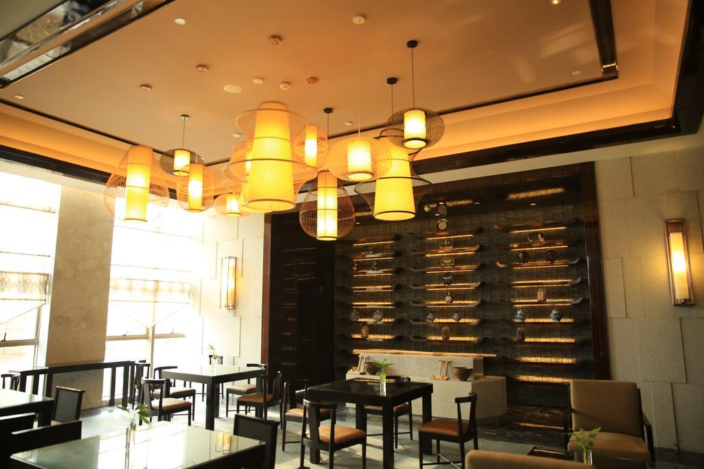 Ramada Yiyang Taojiang Hotel Ngoại thất bức ảnh