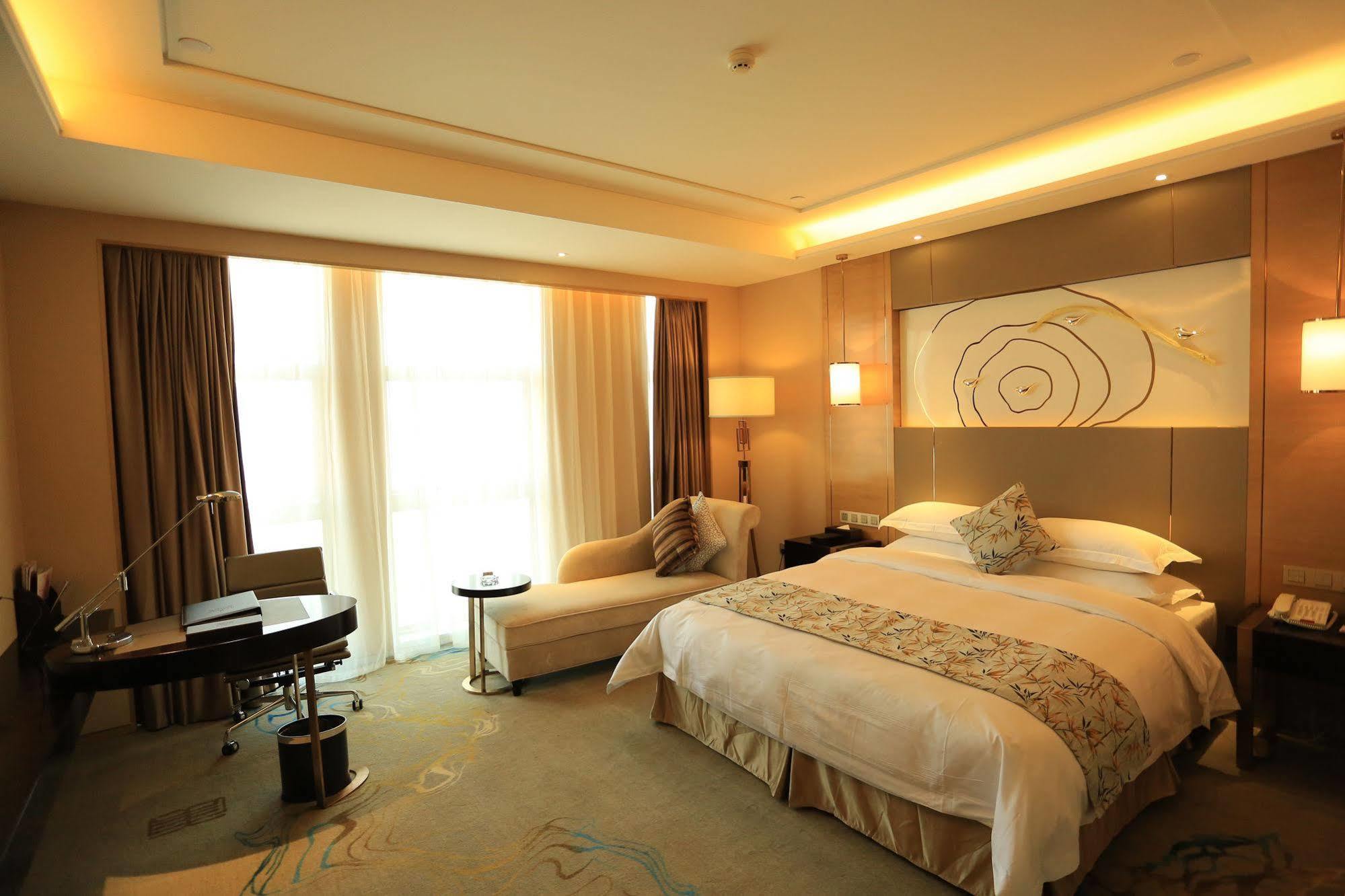 Ramada Yiyang Taojiang Hotel Ngoại thất bức ảnh