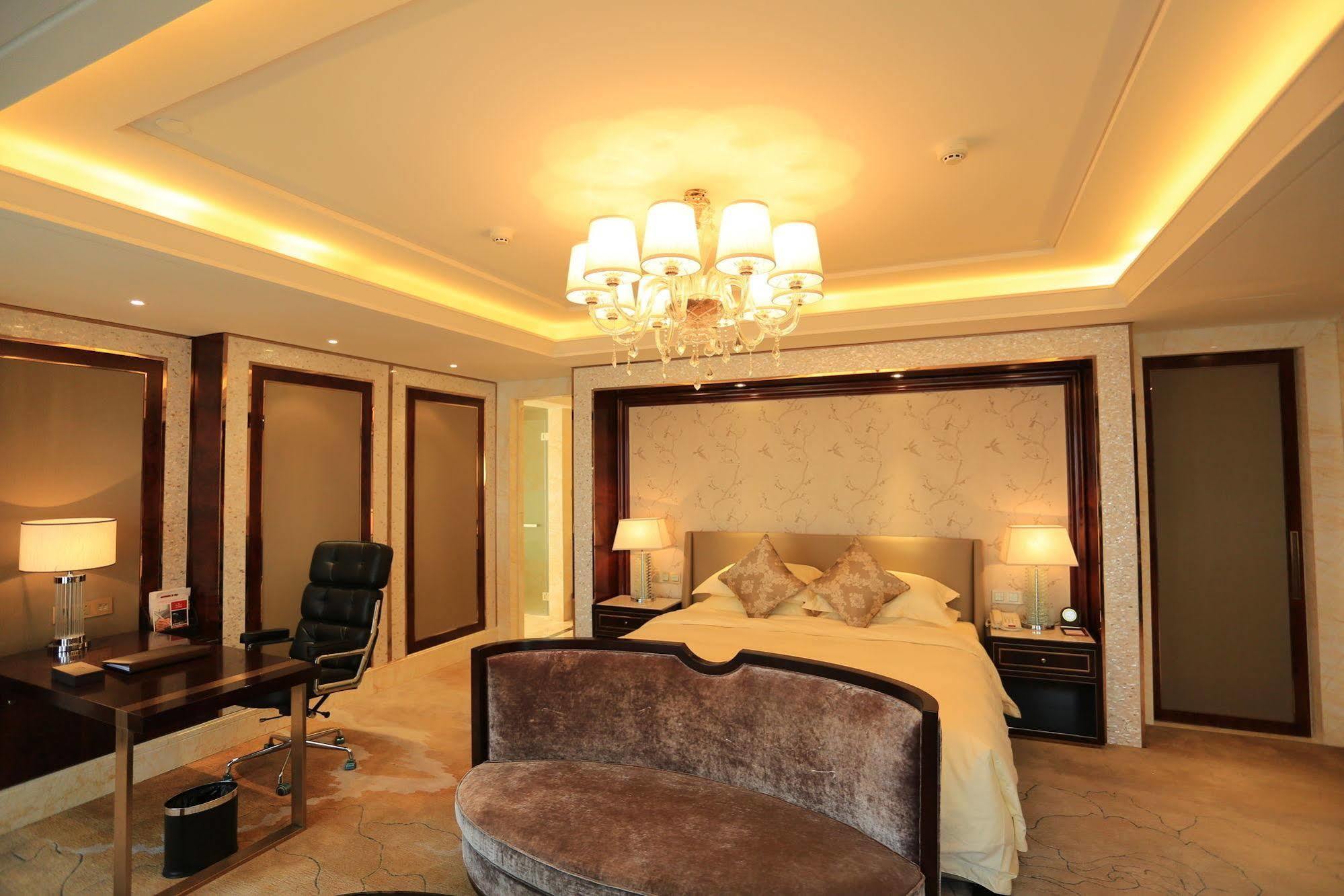 Ramada Yiyang Taojiang Hotel Ngoại thất bức ảnh